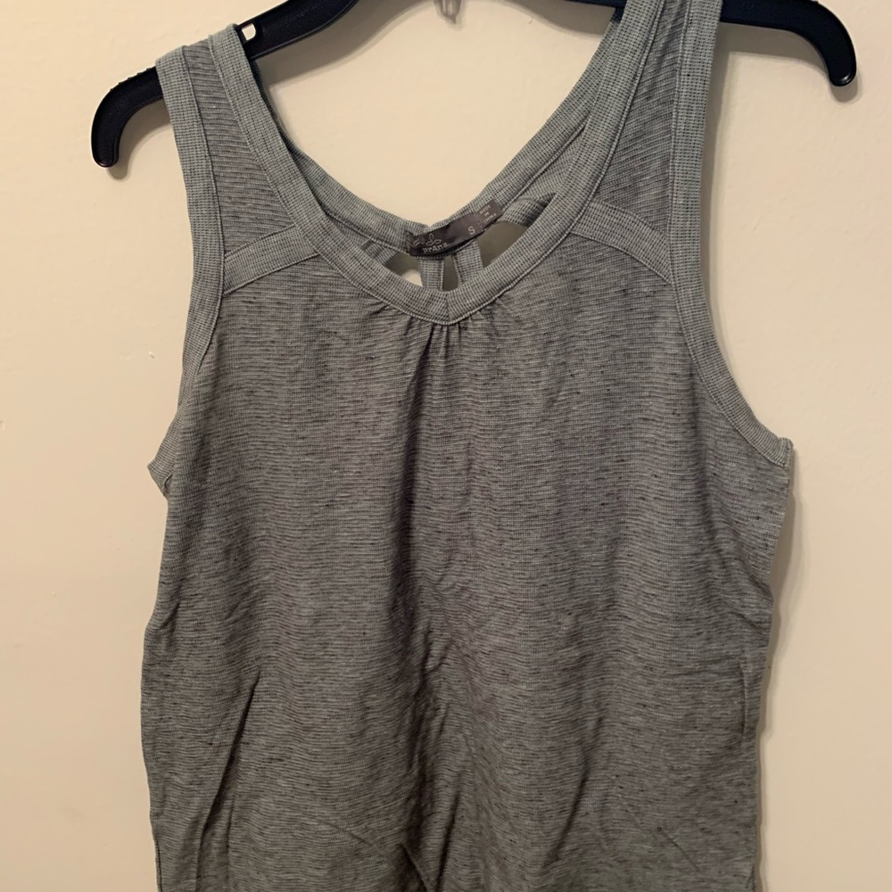 Yoga top